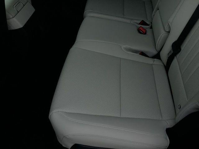 New 2026 Phantom Black Hyundai SEL image 11