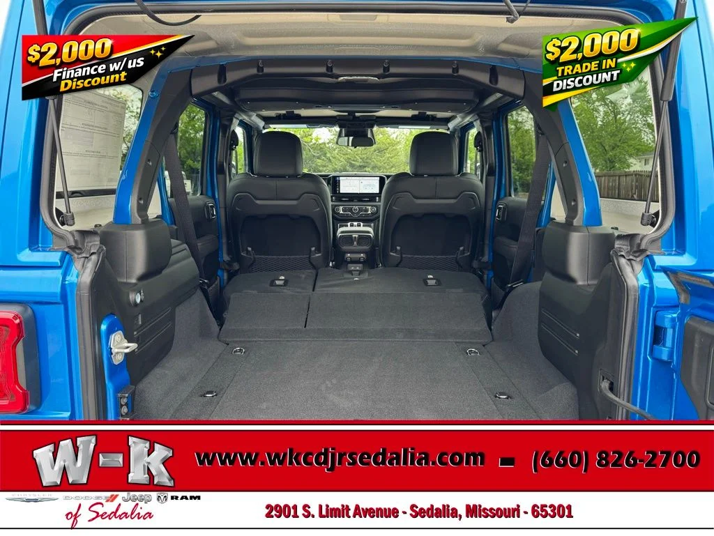 New 2026 Blue Jeep Rubicon image 33