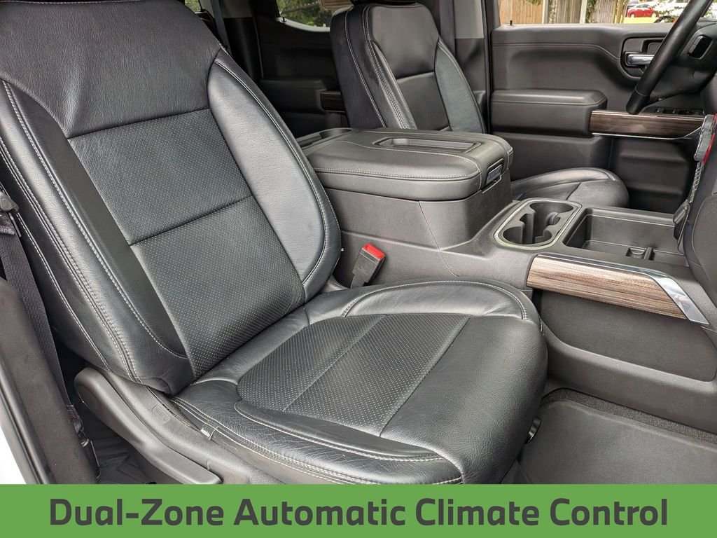 Used 2022 White Chevrolet RST image 27