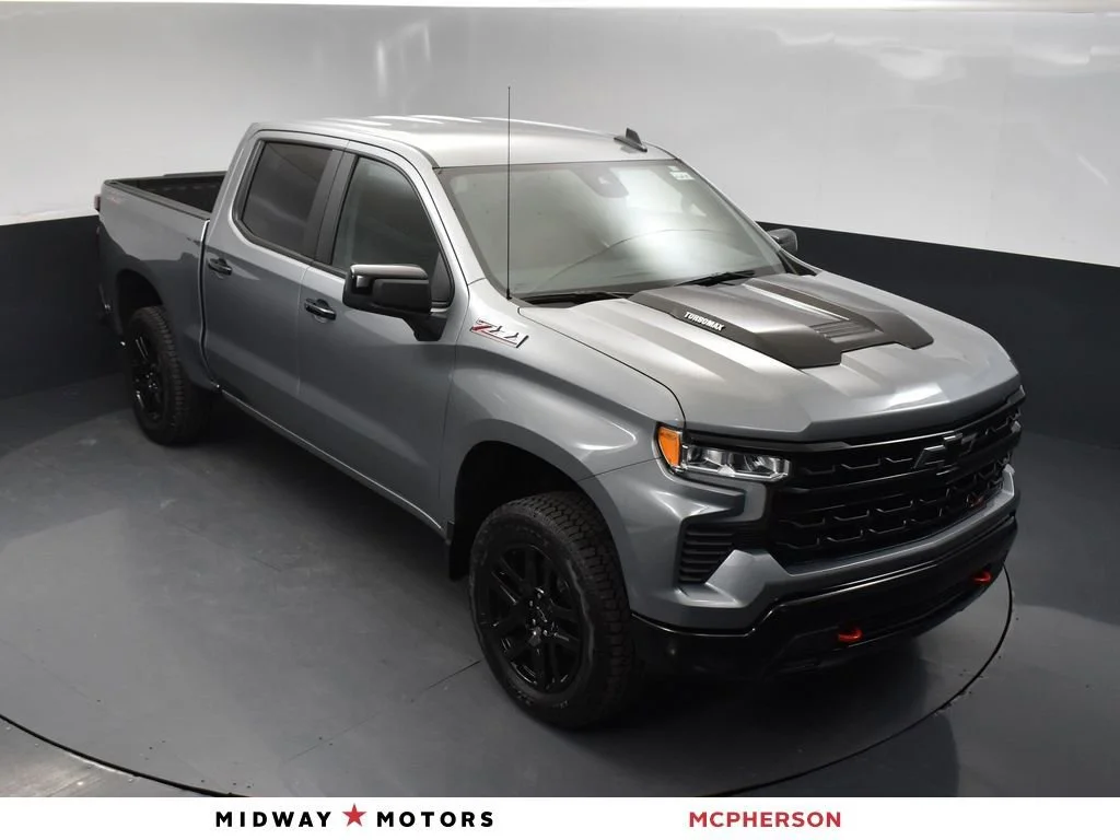 ドラムremake2BOX！【シルバー＆Black】 New 2026 Chevrolet Silverado 1500 LT Trail Boss Crew Cab in