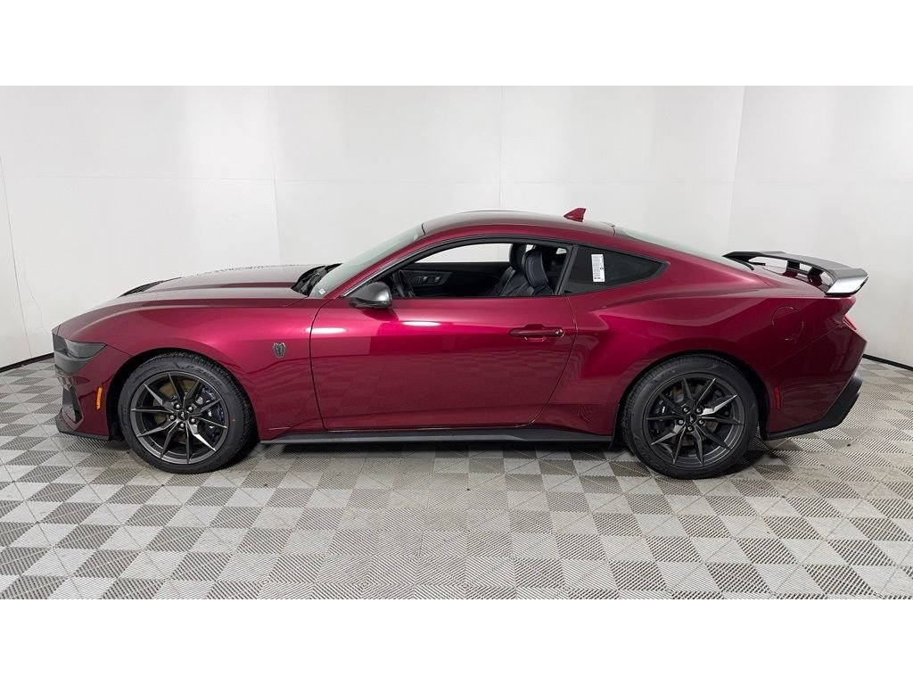 2025 Ford Mustang Dark Horse - Photo 26