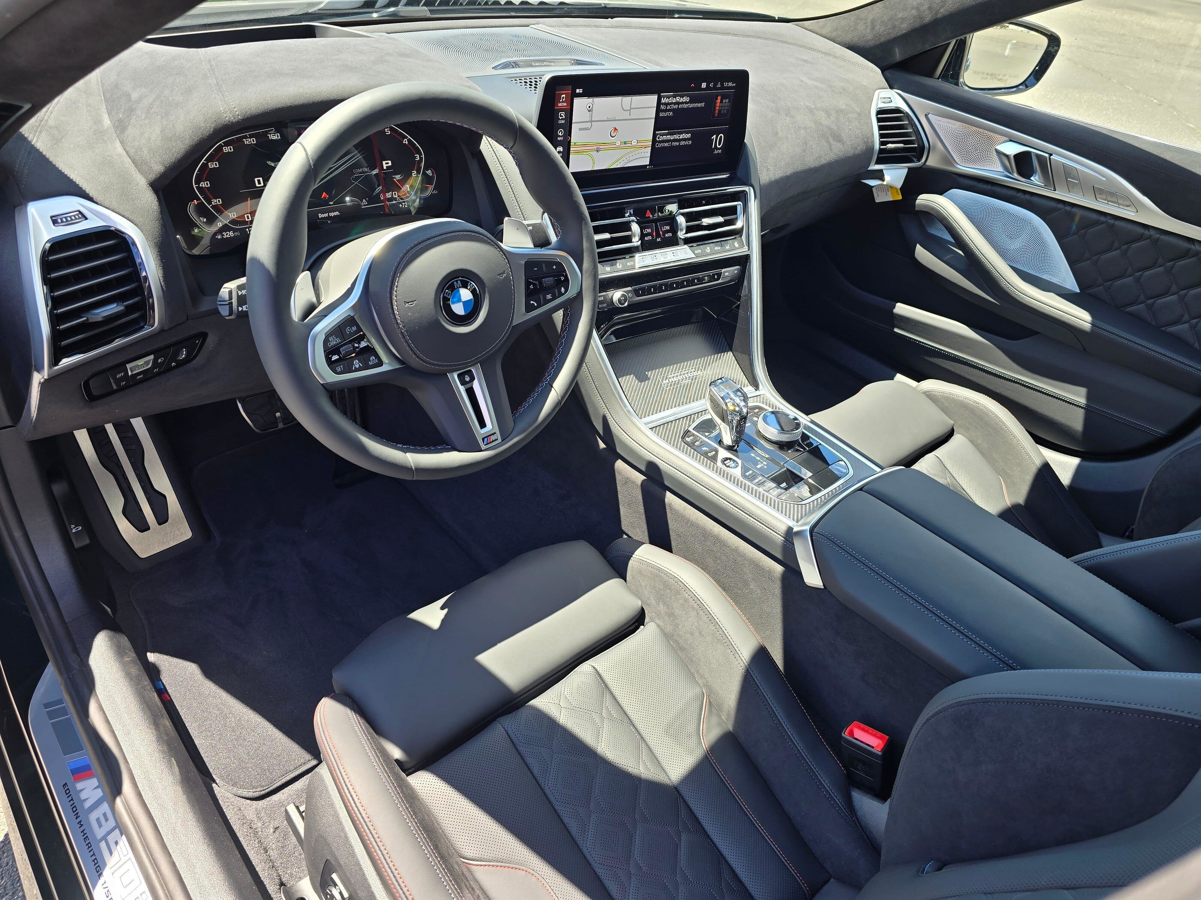 New 2026 Oxford Green Metallic BMW M850i image 2