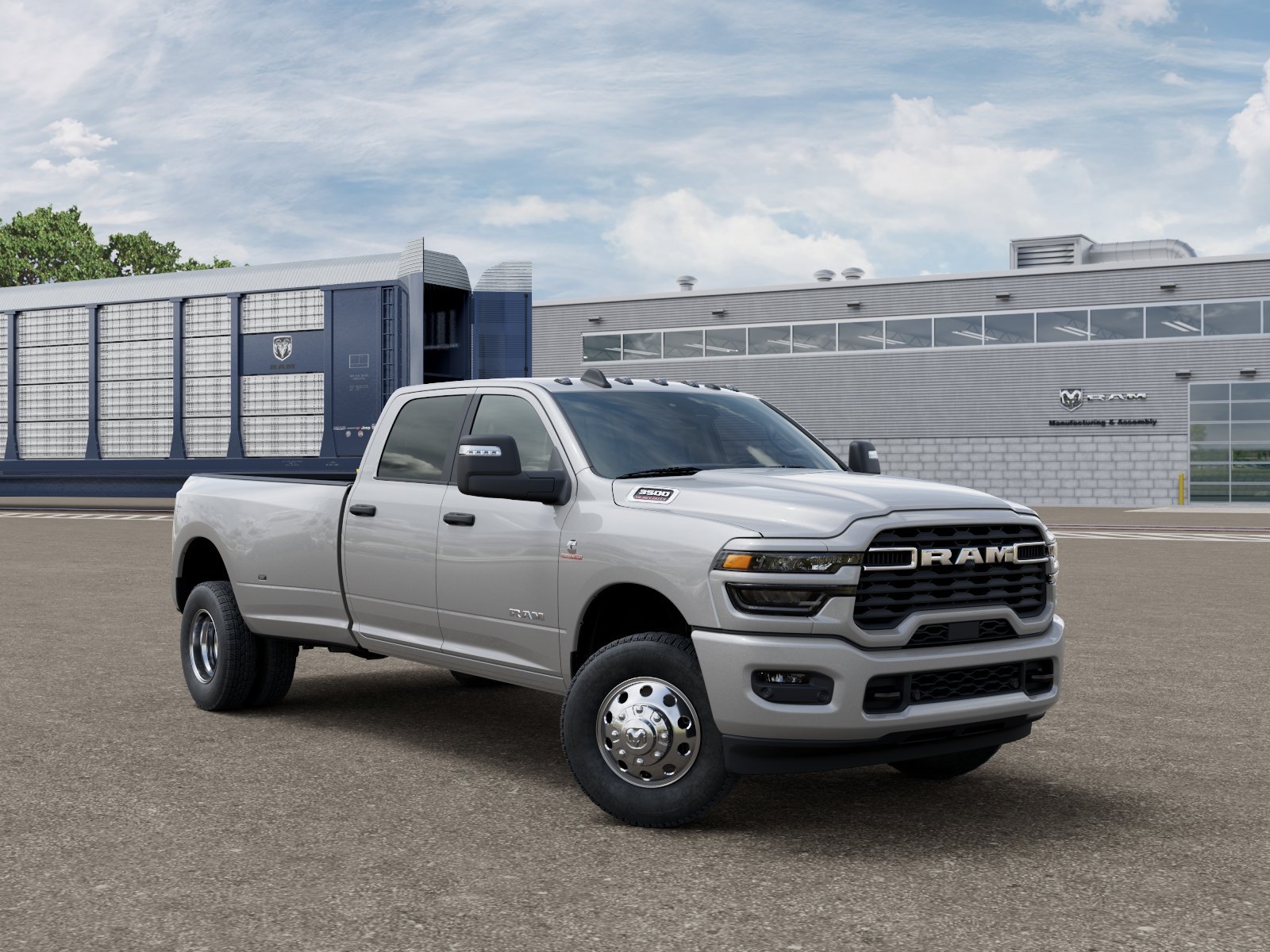 New 2026 Silver-Zynith Exterior Paint RAM BIG HORN image 3