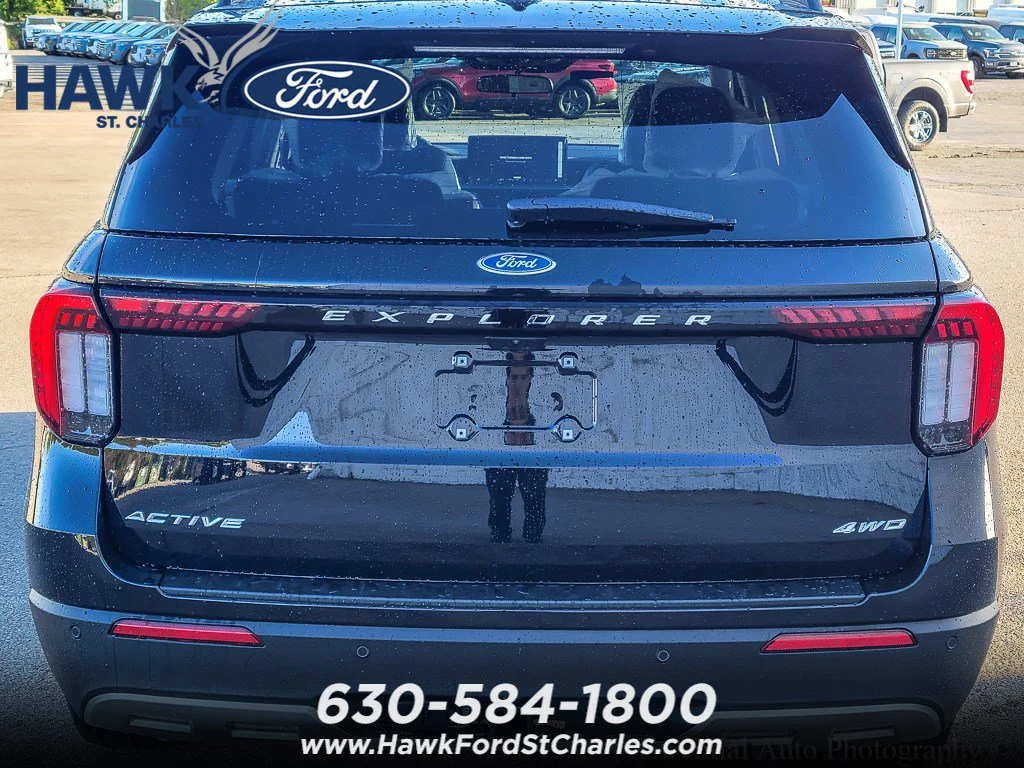 New 2026 Agate Black Metallic Ford Active image 4