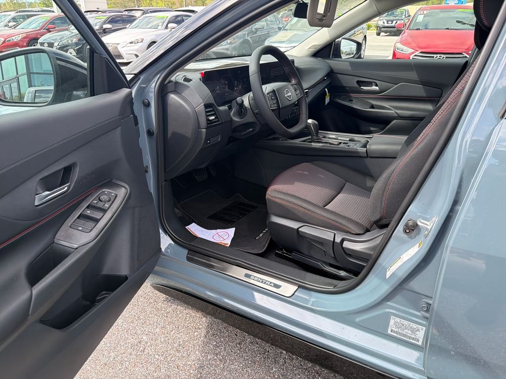 New 2026 Nissan Sentra SR 4D Sedan