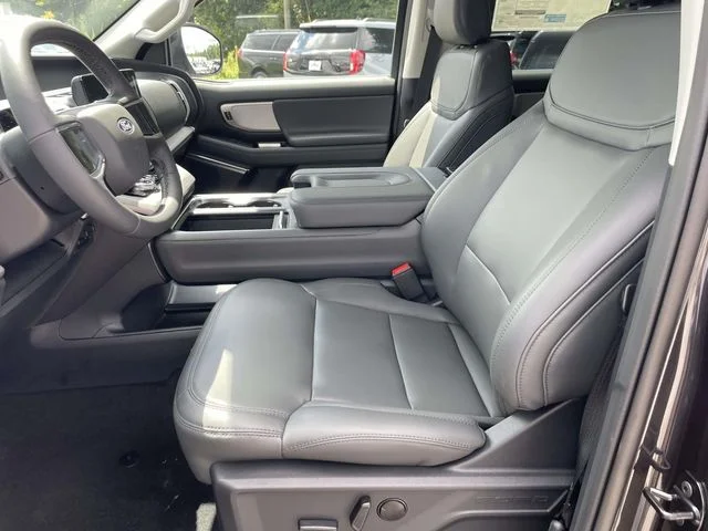 New 2027 Dark Matter Gray Metallic Ford Active image 10