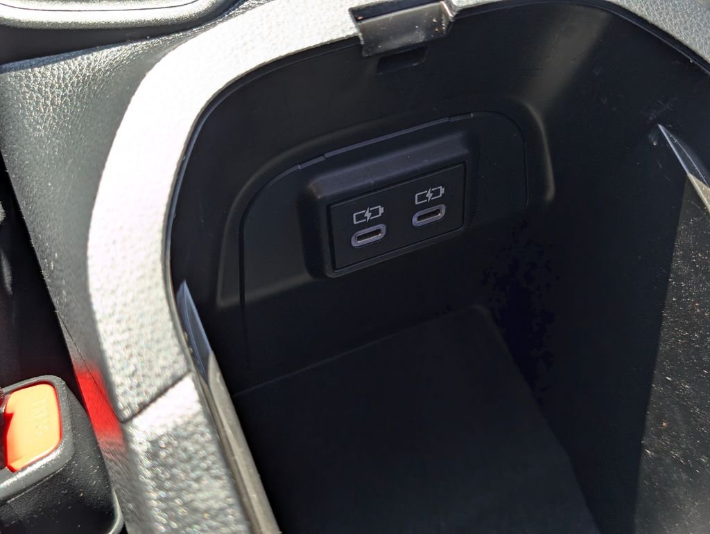 2024 Toyota RAV4 XSE - Photo 35