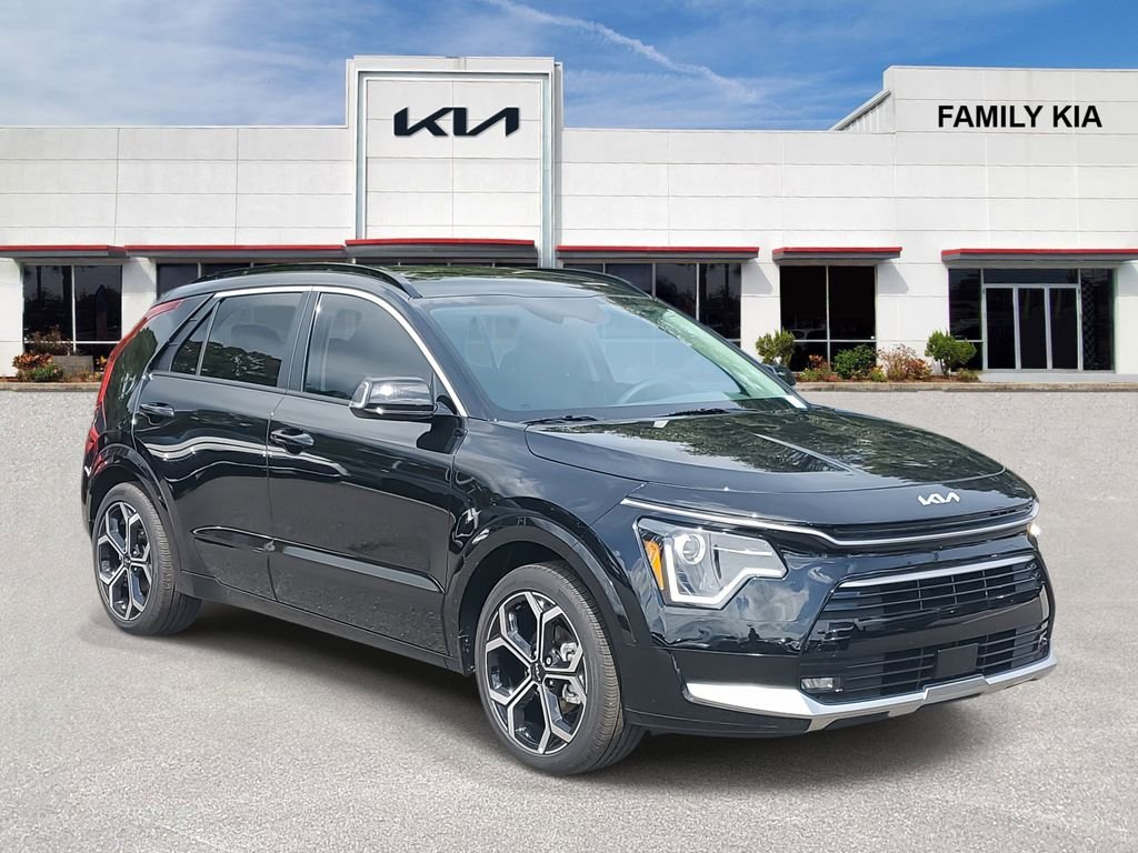 2025 Kia Niro EX Touring HEV's photo