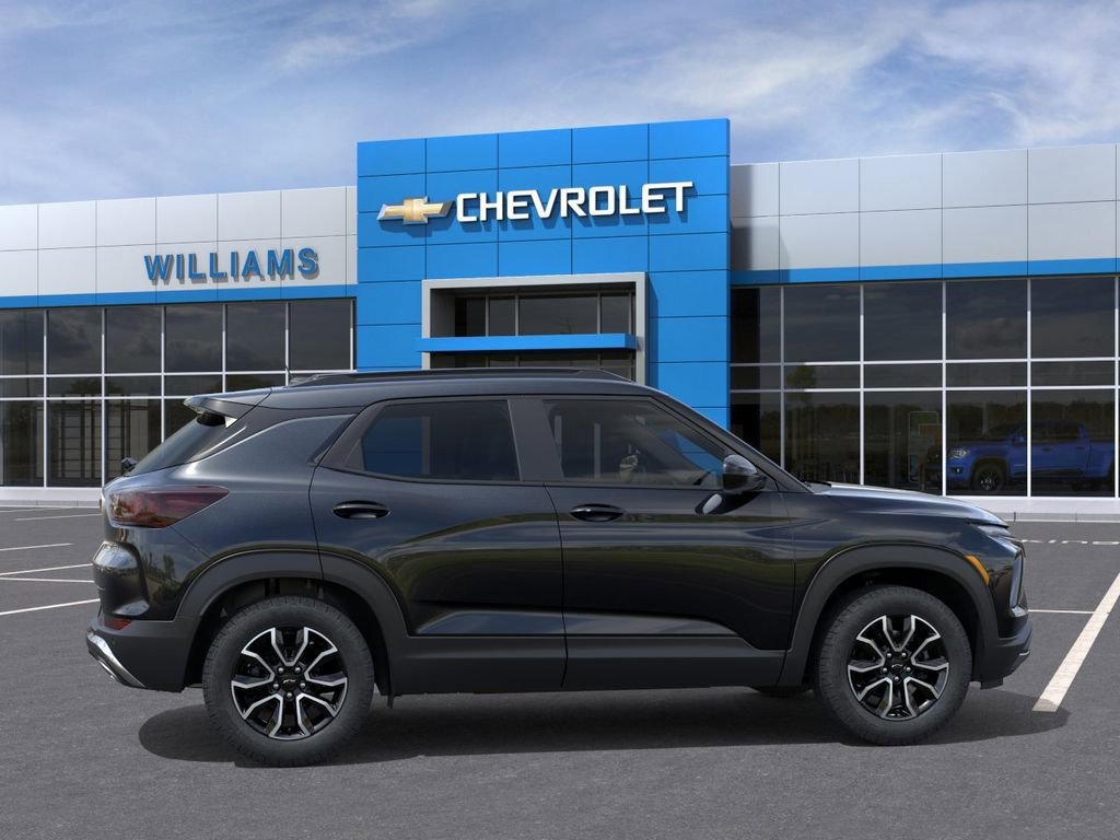 New 2026 Mosaic Black Metallic Chevrolet ACTIV image 5