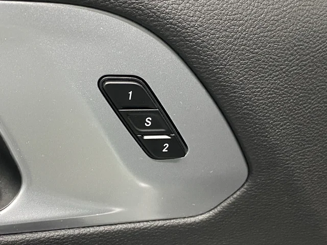 2026 Chrysler Pacifica Limited - Photo 28