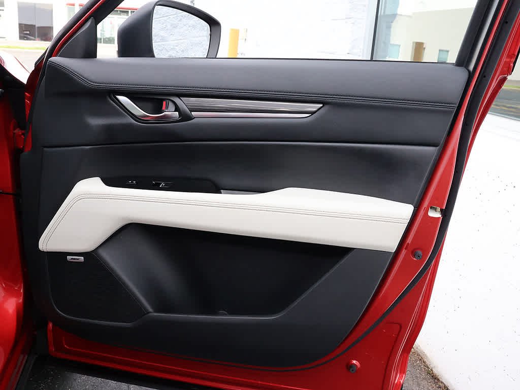 Used 2018 Soul Red Crystal Metallic Mazda Grand Touring image 29