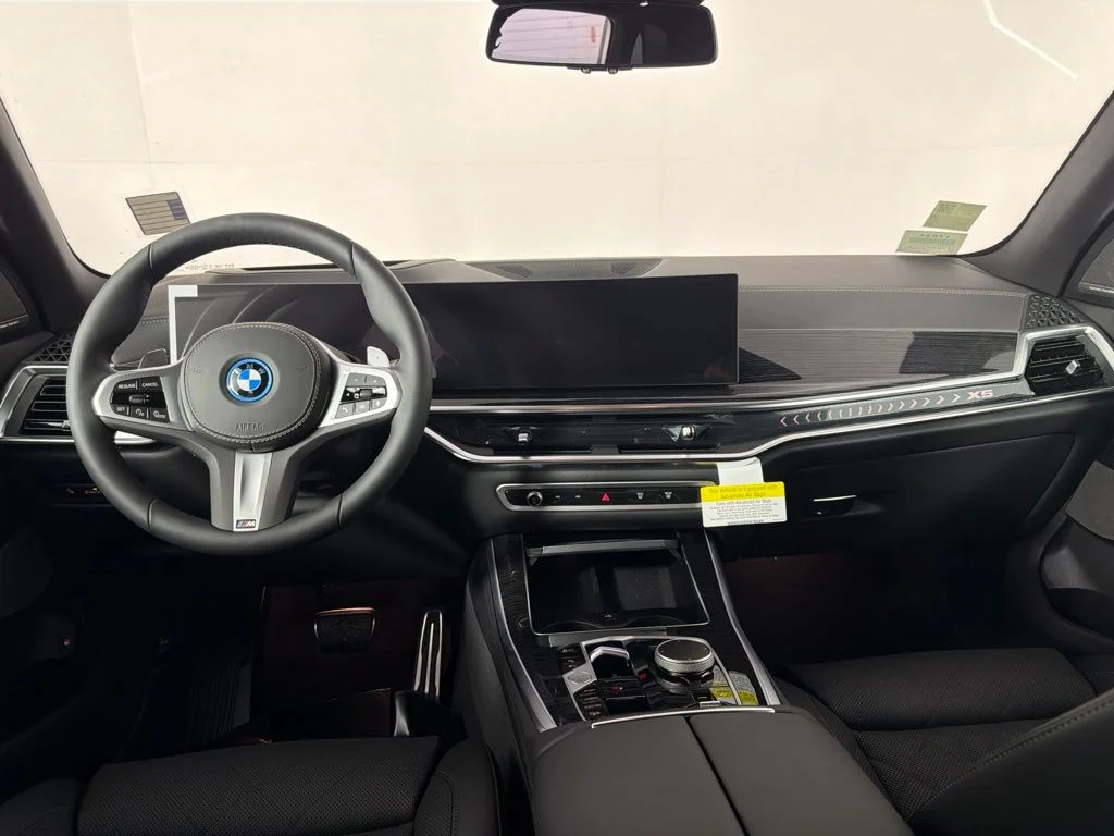 Used 2026 Black Sapphire Metallic BMW xDrive50e image 14