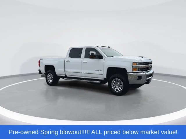 Used 2019 White Chevrolet LTZ image 2