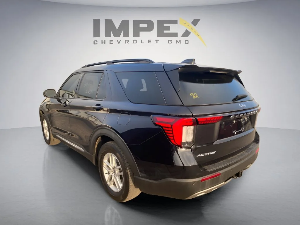 Used 2025  Ford Active image 3