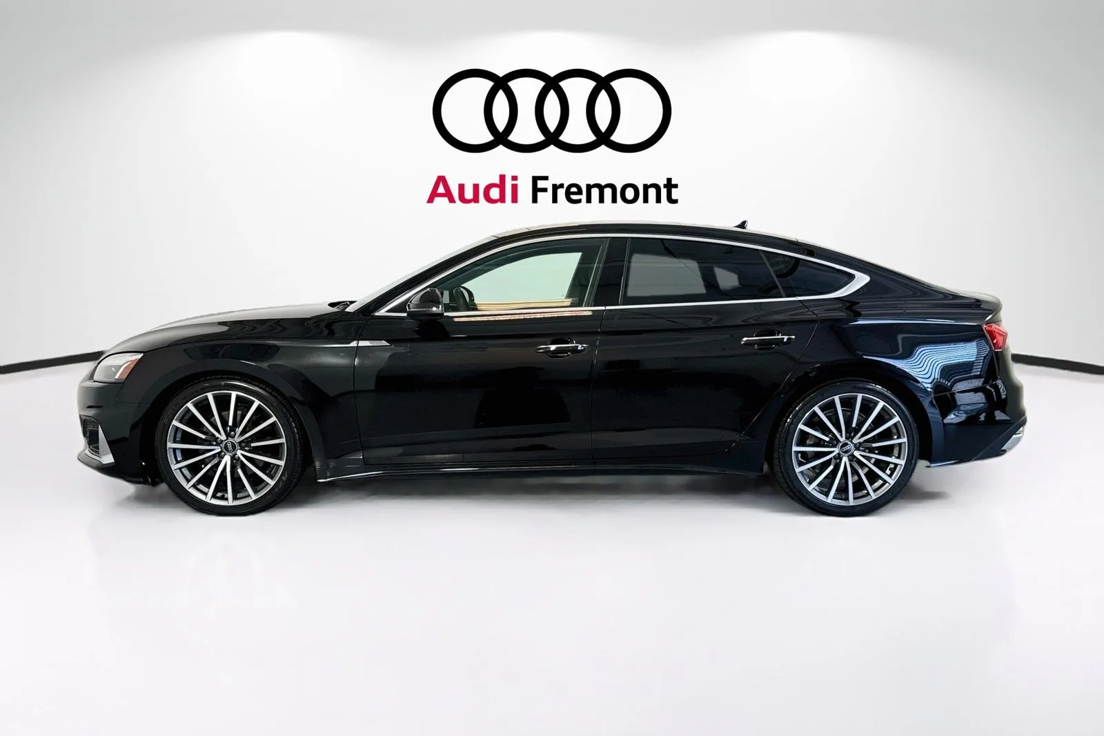Used 2021 Brilliant Black Audi Premium Plus image 1