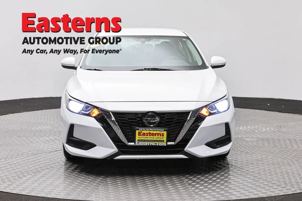 Used 2020 White Nissan S image 2