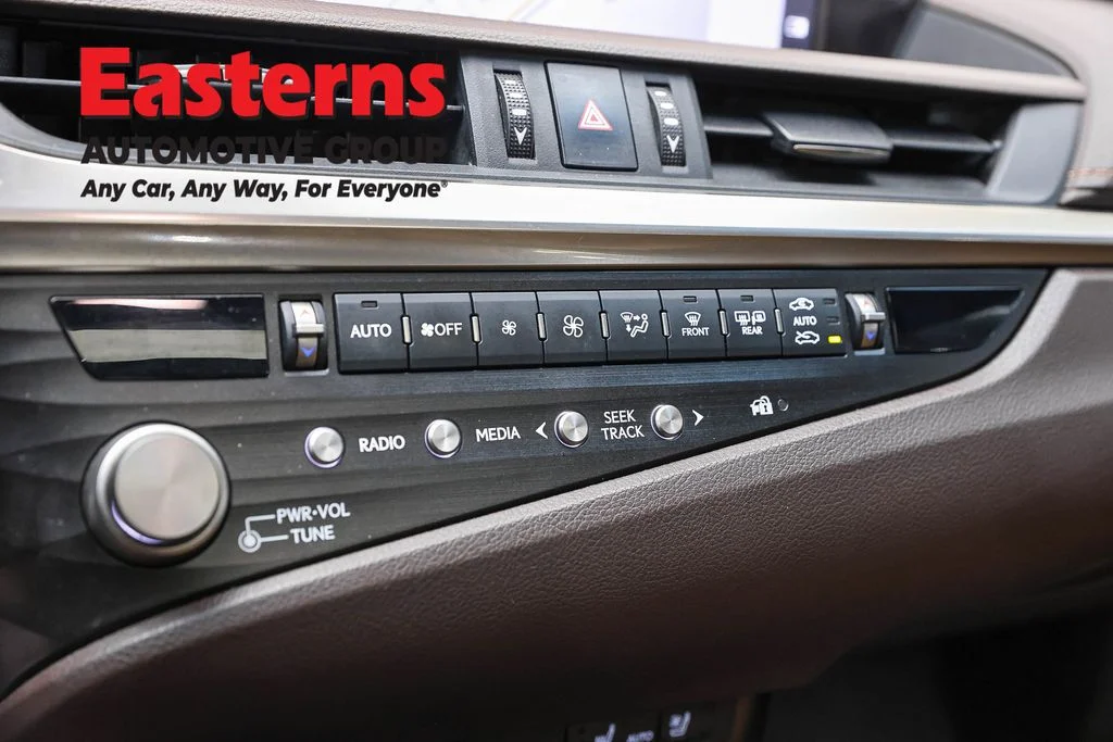 Used 2021 Silver Lexus 350 image 20