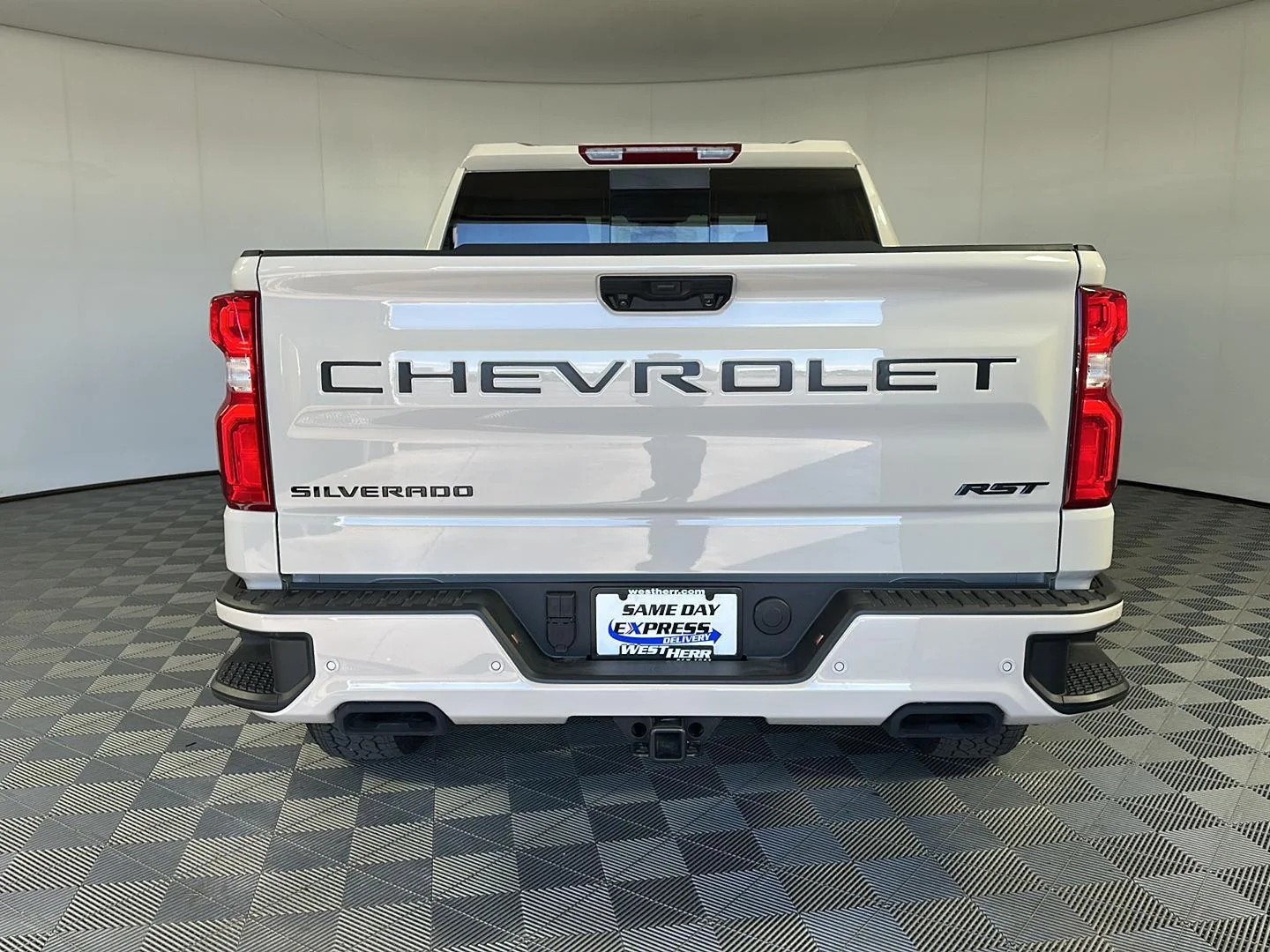 Used 2026 White Sands Chevrolet RST image 6