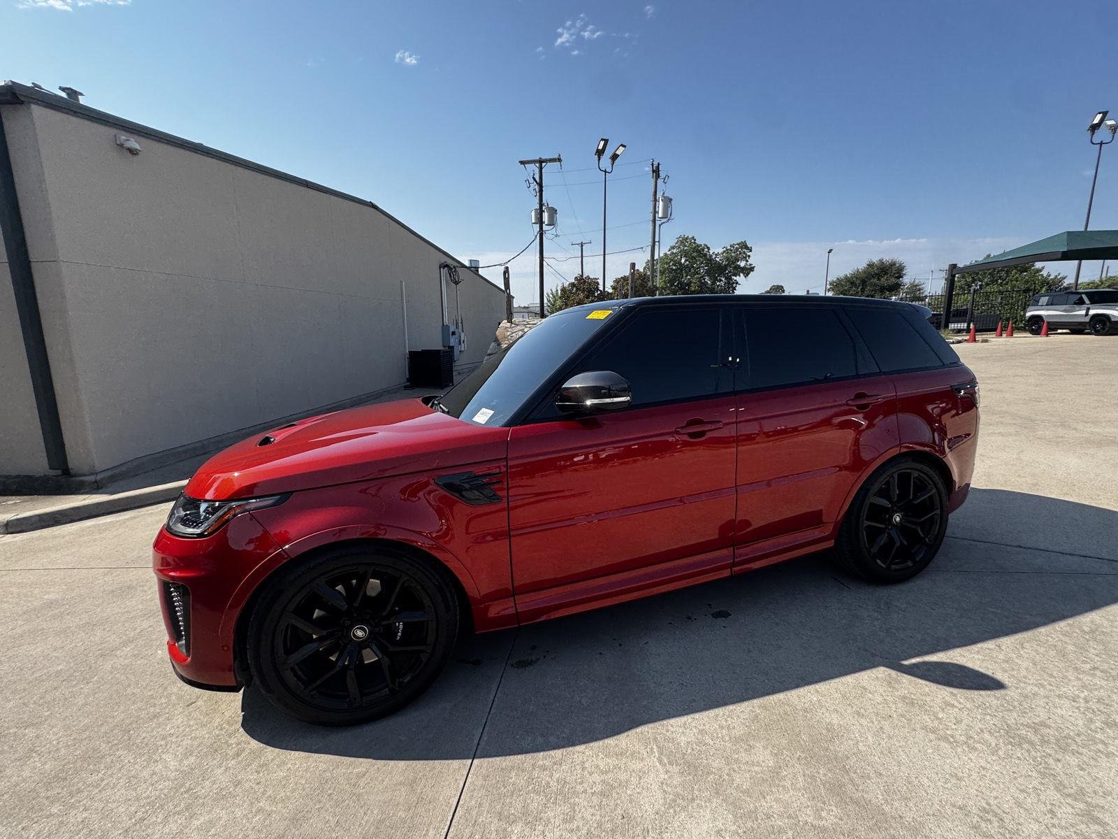 Used 2022 Sanguinello Orange Gloss Land Rover SVR V8 image 2