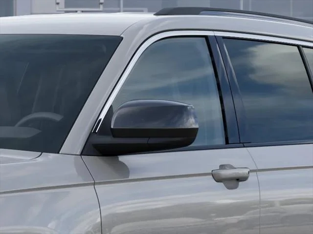 New 2026 Silver Zynith Exterior Paint Jeep Laredo X image 38
