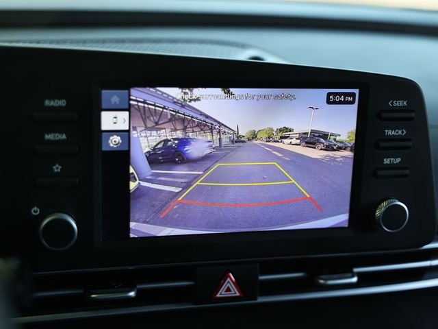 Used 2026 Fluid Metal Hyundai SE image 38