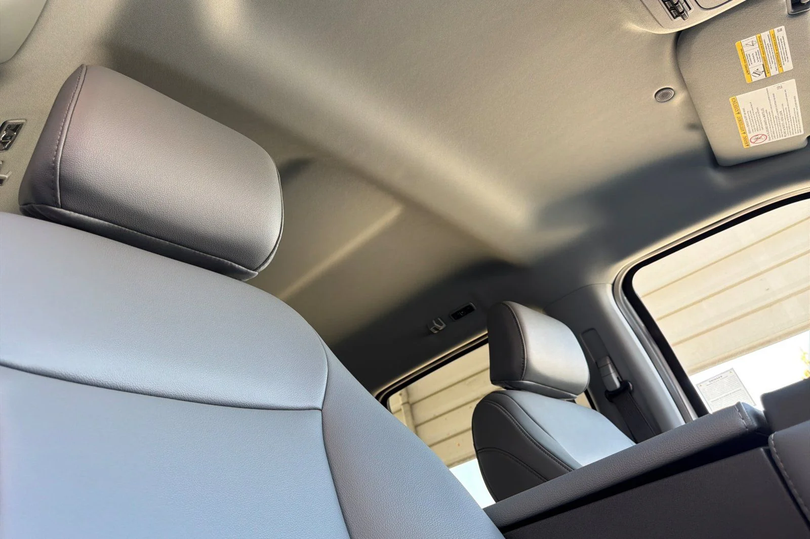 New 2026 Oxford White Ford F-350® XL image 19