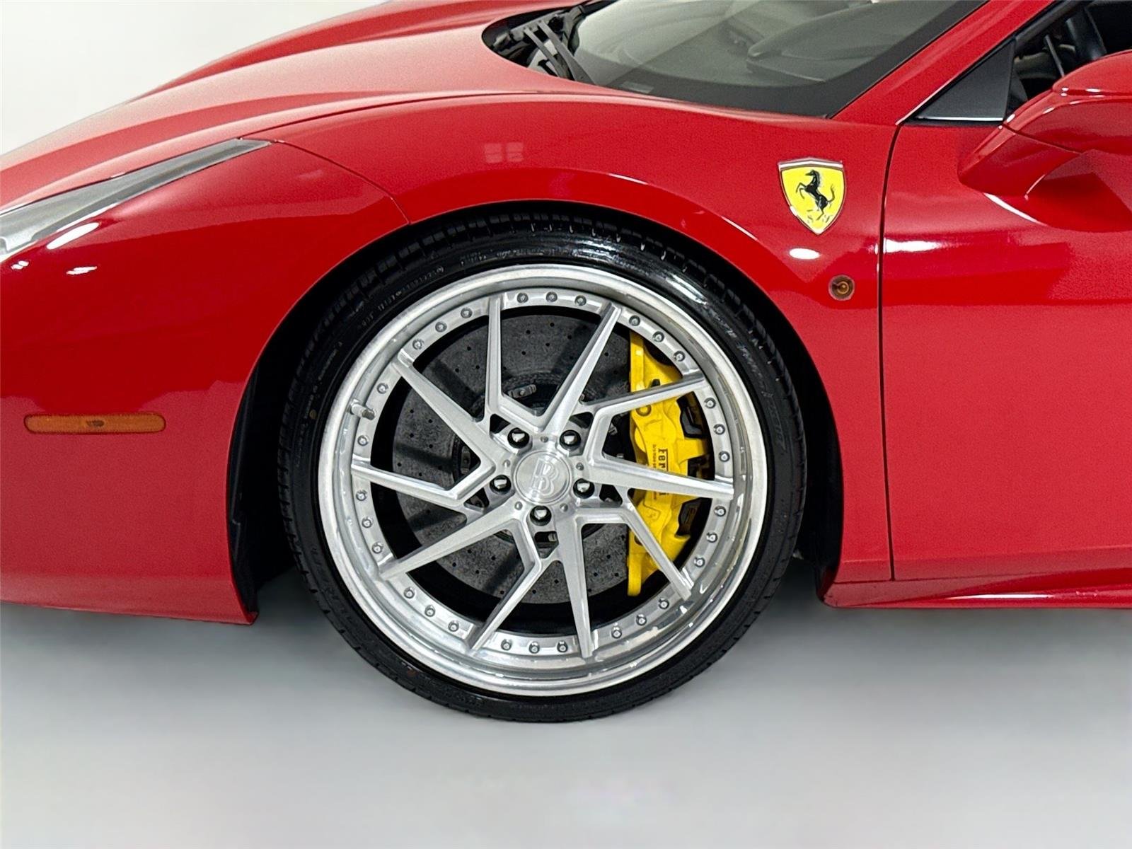 Used 2017 Rossa Corsa Ferrari  image 33