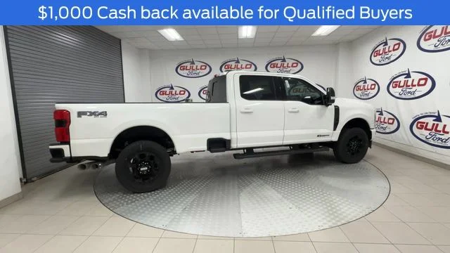 New 2026 Star White Metallic Tri-Coat Ford Lariat image 2