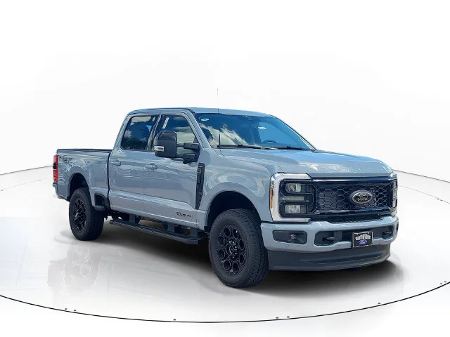 New 2026 Gray Metallic Ford Lariat image 3