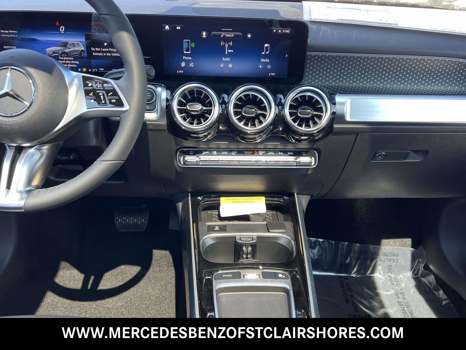 New 2026 Night Black Mercedes-Benz GLB 250 image 15
