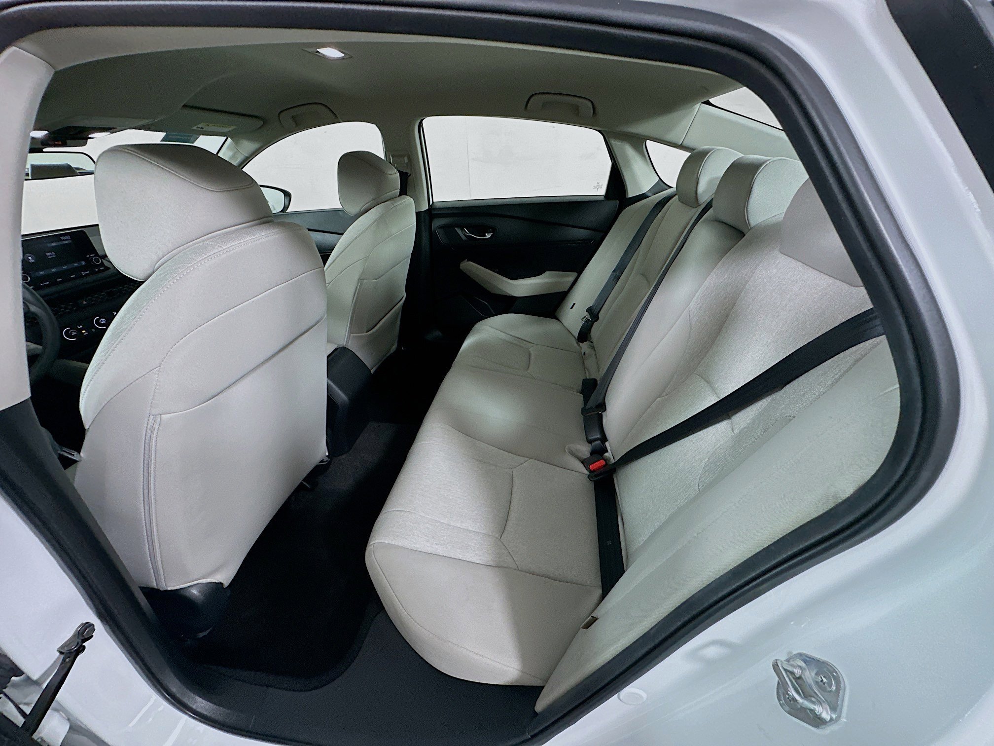 2024 Honda Accord LX - Photo 16