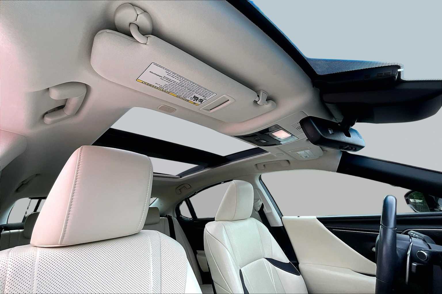 Used 2022 Moonbeam Beige Metallic Lexus Ultra Luxury image 14