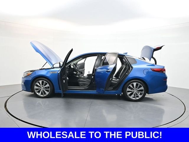 Used 2019 Black Kia S image 46