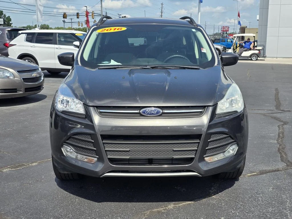 Used 2016 Ford Escape SE with VIN 1FMCU0GX9GUB03730 for sale in Tullahoma, TN