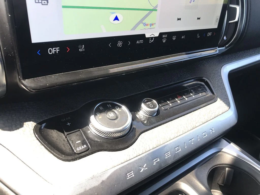 Used 2025 Green Ford Tremor image 19