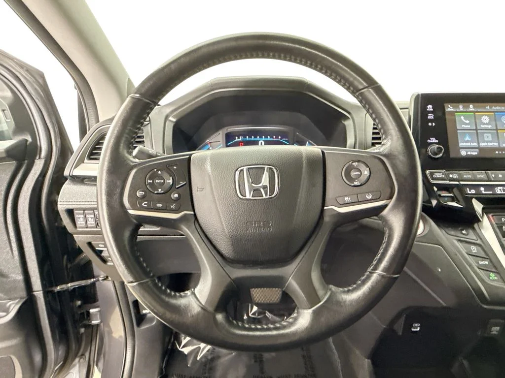 Used 2023 Gray Honda EX-L image 11