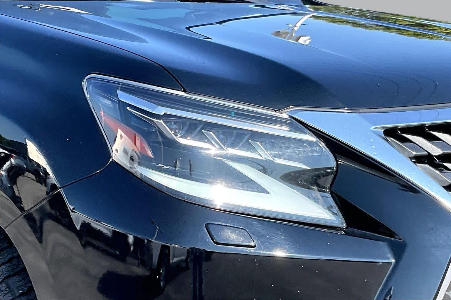Used 2022 Black Onyx Lexus Premium image 25