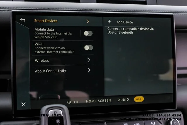 New 2026 Fuji White Land Rover X-Dynamic SE image 34
