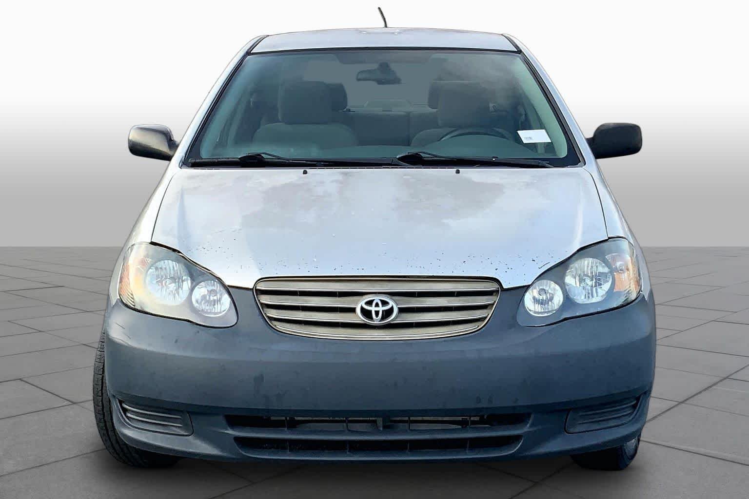 Used 2003 Lunar Mist Metallic Toyota LE image 3