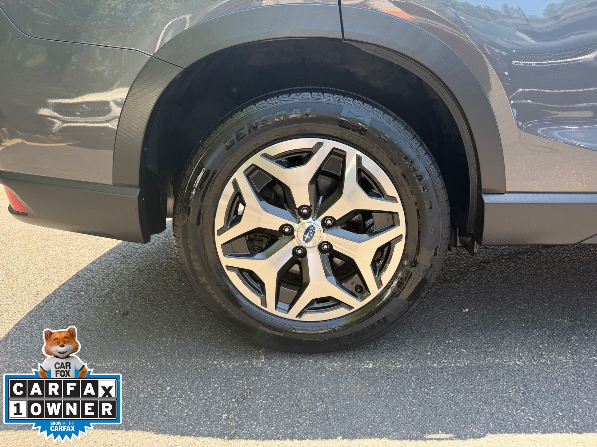 Used 2024 Gray Subaru Premium image 31