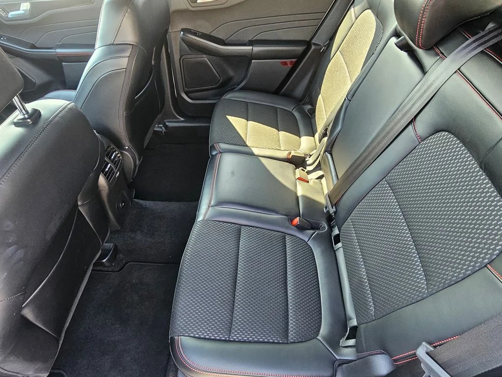Used 2024 White Metallic Ford ST-Line image 13