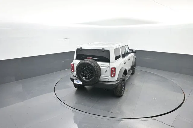 New 2026 Avalanche Gray Ford Badlands® image 30