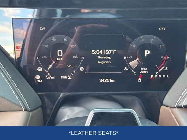 Used 2025 White GMC Denali Ultimate image 9