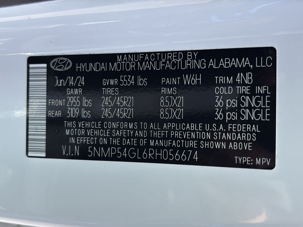 Used 2024 Serenity White Hyundai Calligraphy image 39