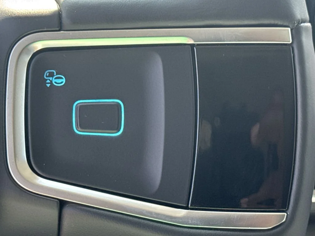 New 2027 White Ford Platinum image 28