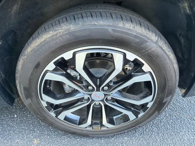 Used 2022 HUNTER METALLIC GMC Denali image 20