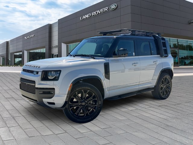 Used 2026 Borasco Grey Metallic Land Rover OCTA image 1