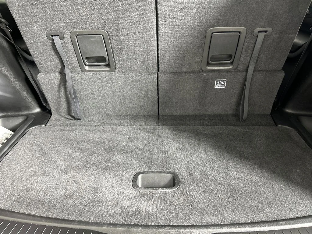 Certified Used 2021 Black Jeep Altitude image 21