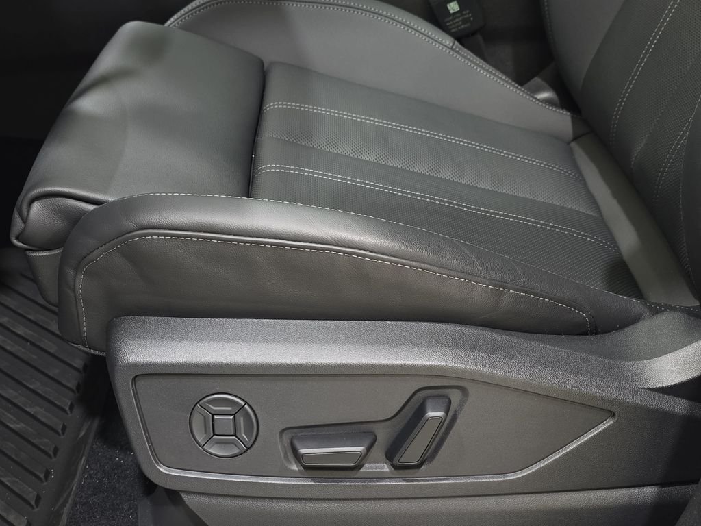 Used 2025 White Audi 2.0T Premium Plus image 32