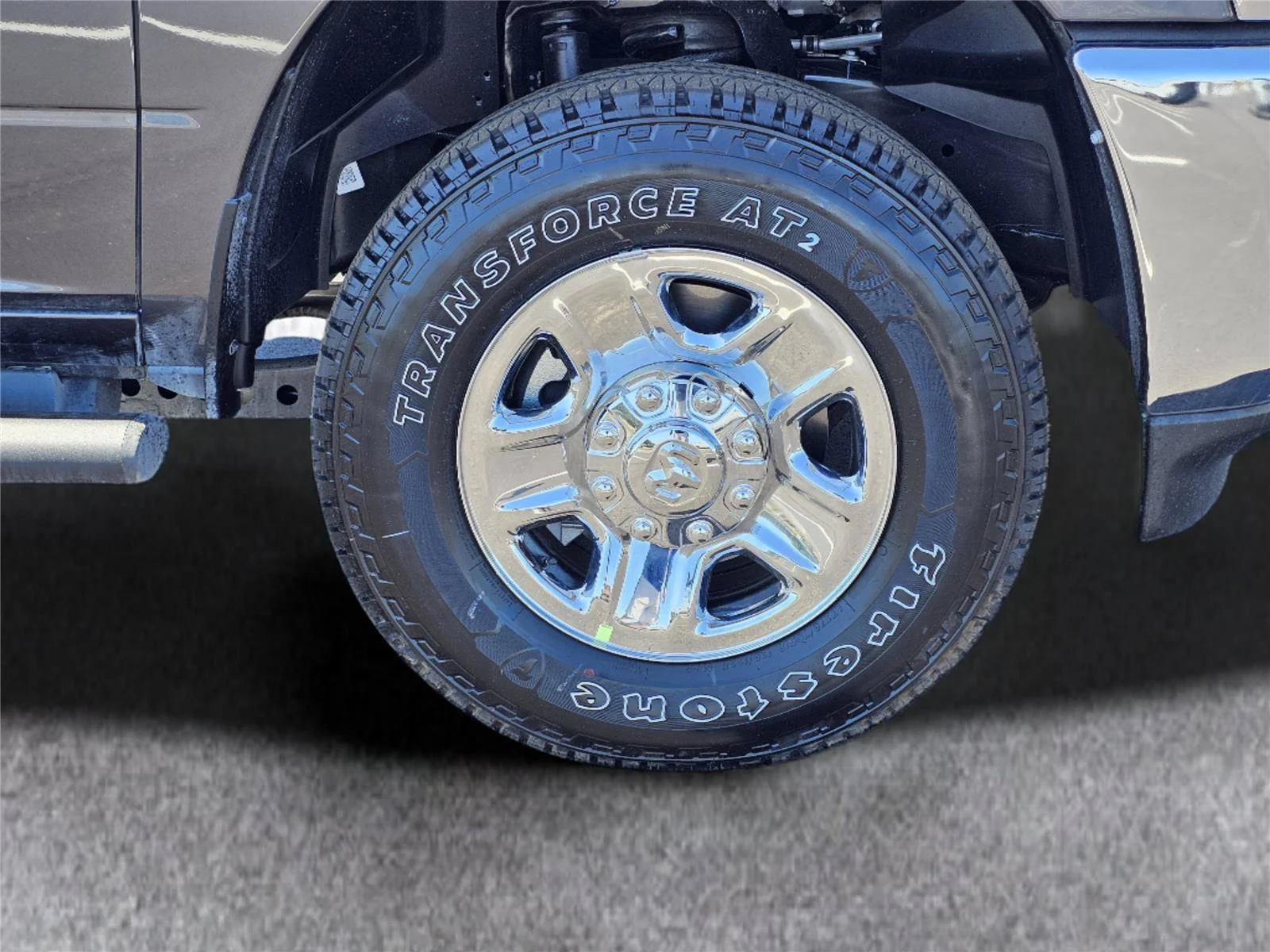 New 2026 Granite Crystal Metallic Clearcoat Ram Tradesman image 6
